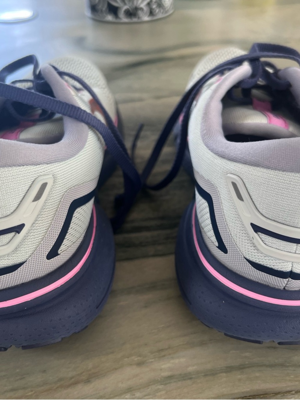 Women’s Brooks GHOST 15, Size 8.5 - Picture 5 of 6